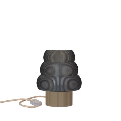 Tischlampe MINILA – Wo modernes Design auf pure Gemütlichkeit trifft